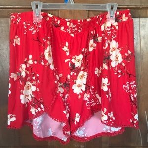 2X Red Floral Shorts